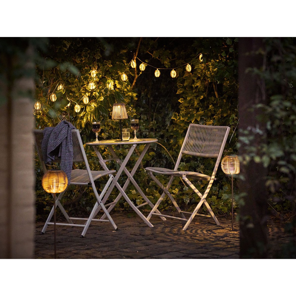 Carlisle Lampe, wiederaufladbar mit integriertem Solarpanel, Natur