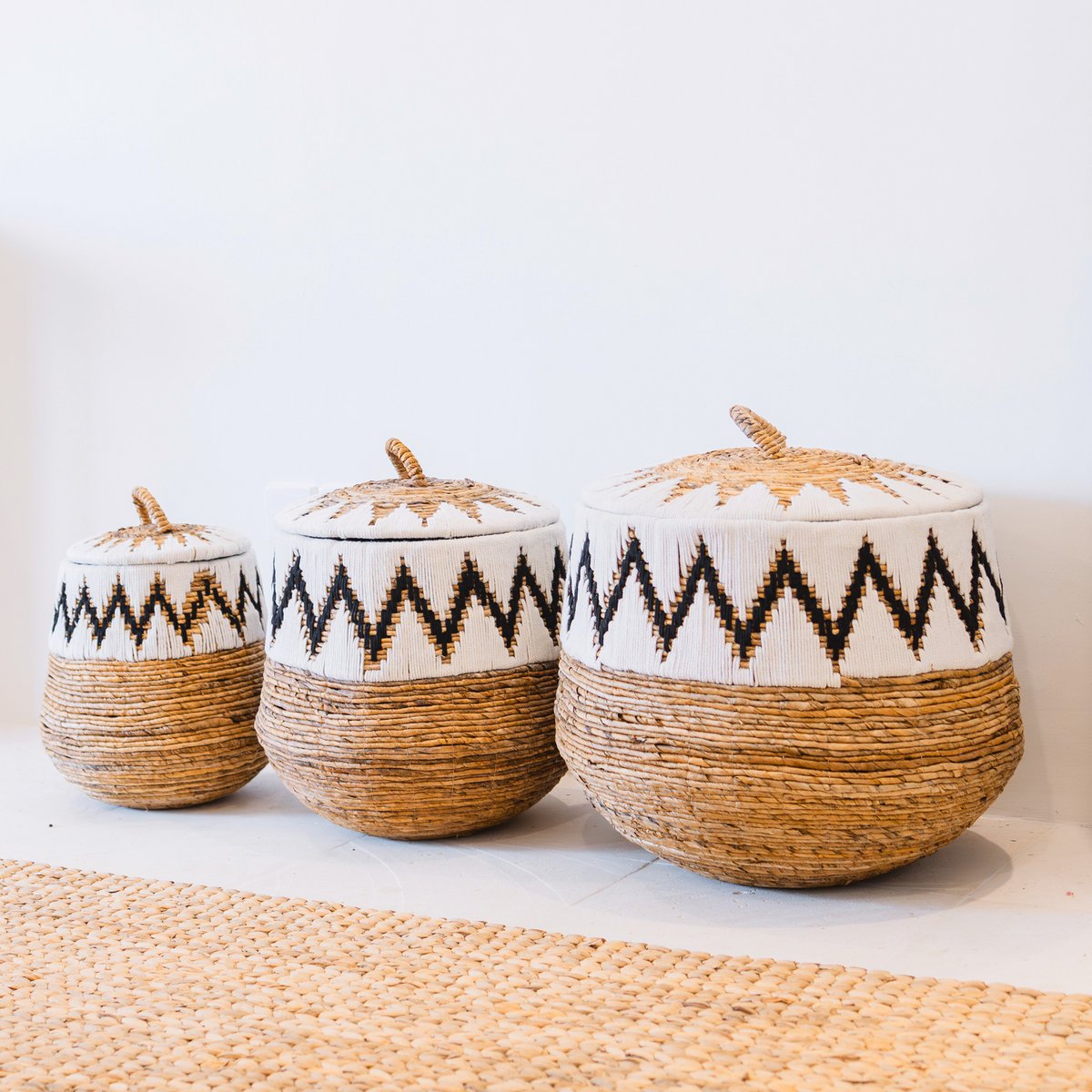 Wäschekorb mit Deckel – Boho-Wäschekorb rund – großer Boho-Korb – geflochtener Korb mit Baumwollmuster PALEM (3 Größen Ø33/43/55 cm)