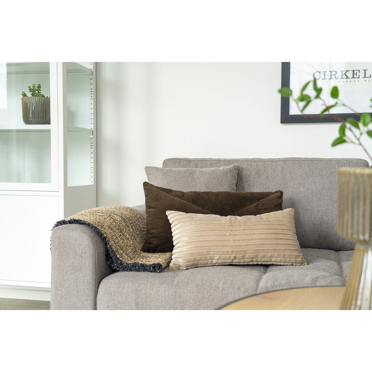 Alburry Cushion - Kissen, beige, Polyester, Viskose, Baumwolle, 30x60 cm